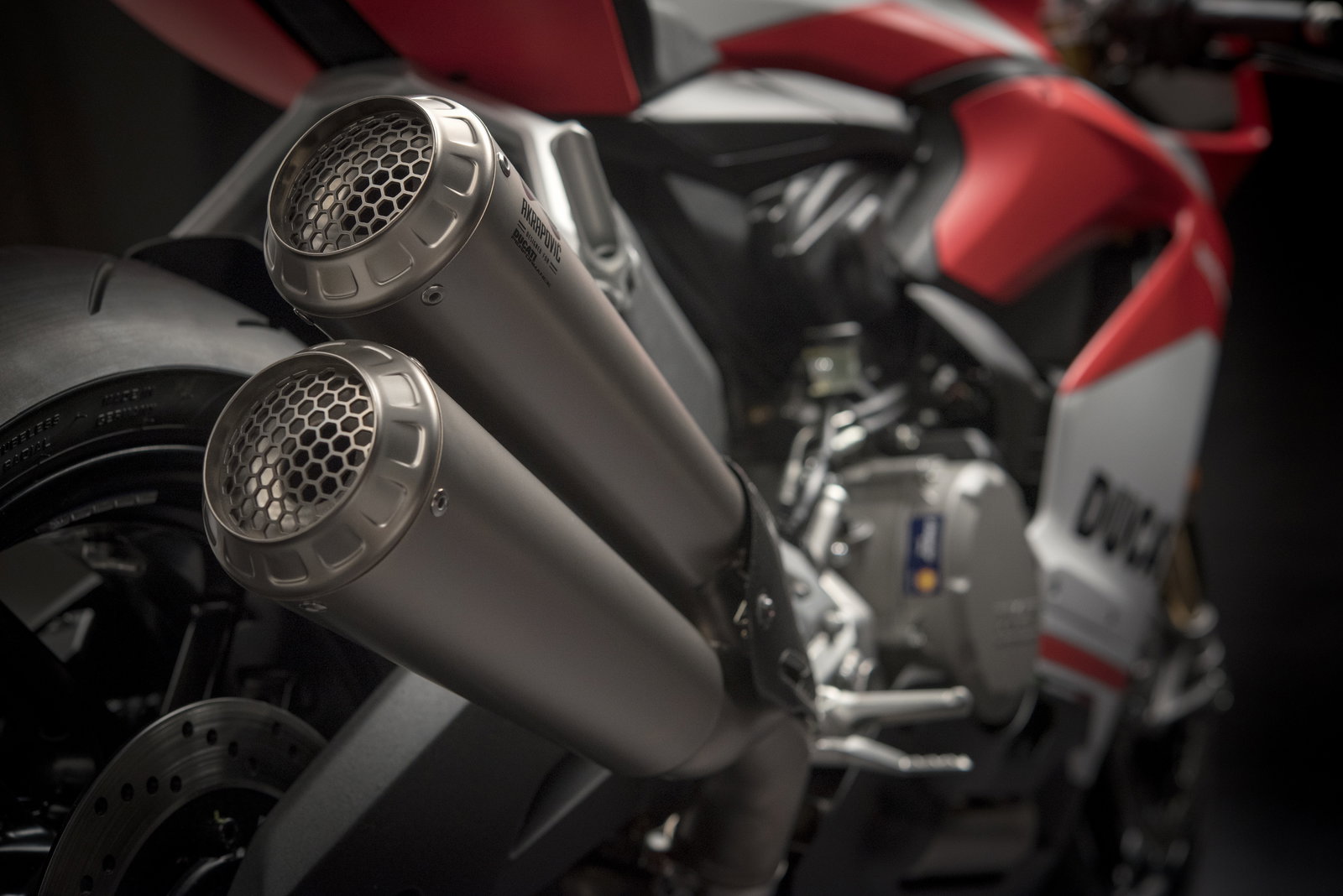 Ducati reveal special edition 959 Panigale Corse at EICMA